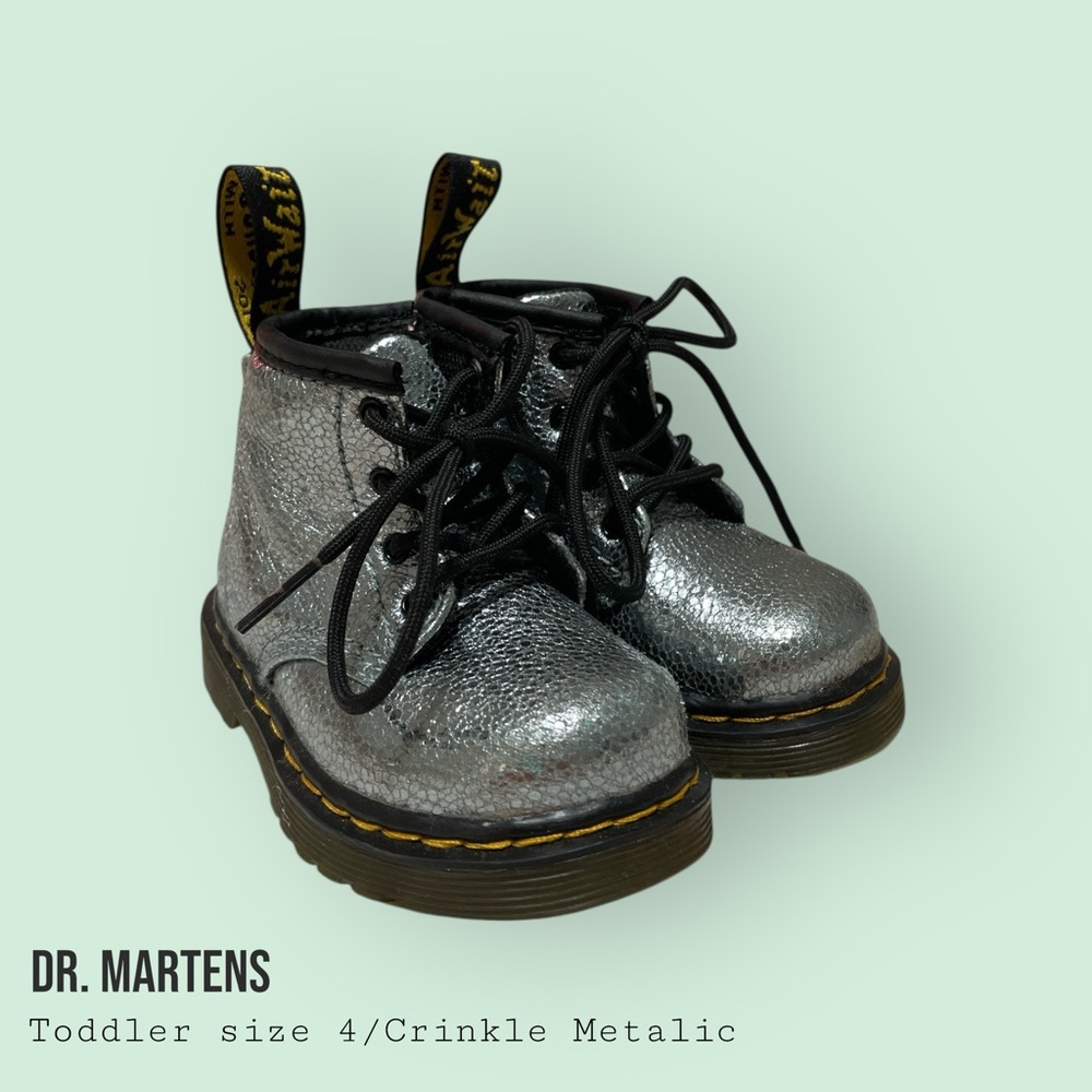 Dr. Martens Metallic Kids Boots